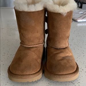 Toddler Ugg size 7